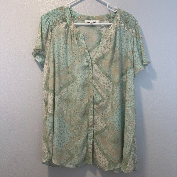 Rose & Olive Tops - Rose + Olive Top Womens  1X Green Paisley Chiffon Short Sleeve Boho